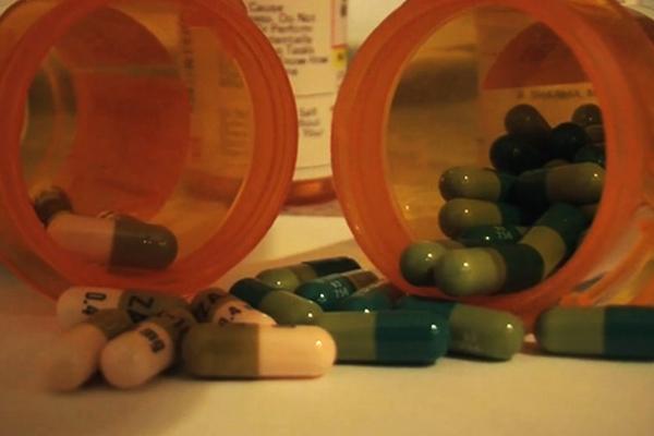 Prescription drug addiction increasing, causing serious problems 