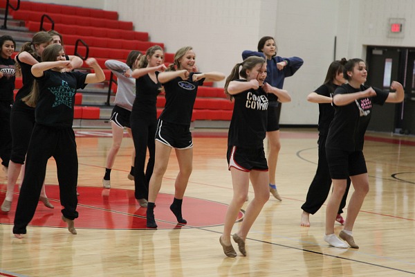 Students find expression, creativity through dance at CHS