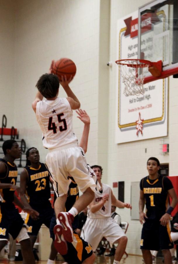 Lions stave off Coppell fourth quarter rally, down Cowboys 64-60