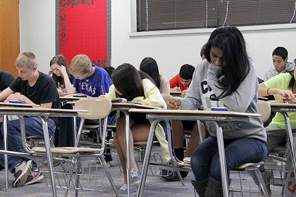Students test in teacher Reagan Richmonds 7th period Geometry class. Photo by Rinu Daniel.