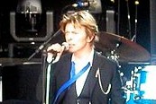 David Bowie performs at the Area2 Festival at the Verizon Wireless Amphitheater on Aug. 13, 2002 in Irvine, Cailf. Bowie died Sunday after an 18-month battle with cancer. (Robert Lachman/Los Angeles Times/TNS)