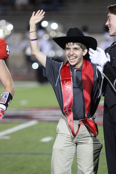 Football Captain Loop anoints senior Garza homecoming king – Coppell ...