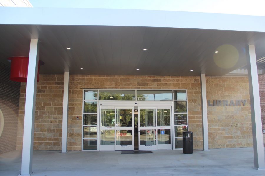 The William T. Cozby public library is located at 177 N Heartz Rd and has been recently renovated. After being closed for many months, the library is now open to the public and will have its opening ceremony on Nov. 20. 