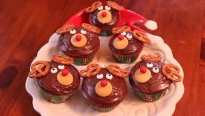 KCBY bakes reindeer cupcakes