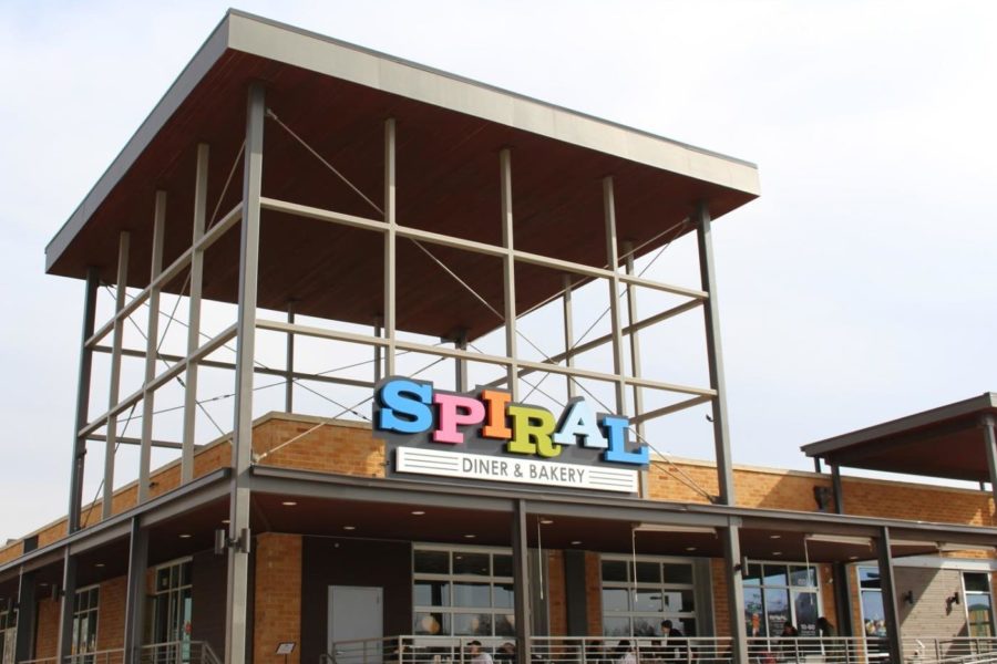 Spiral+Diners+newest+location+is+located+at+608+E+Hickory+Street+in+Denton+and+stands+out+amongst+other+restaurants+due+to+its+colorful+sign+and+unique+construction.+Spiral+Diner%2C+which+is+an+all-vegan+diner+and+bakery%2C+opened+in+Denton+in+August+and+has+attracted+customers+from+across+the+Dallas-Fort+Worth+area+over+the+last+few+months.
