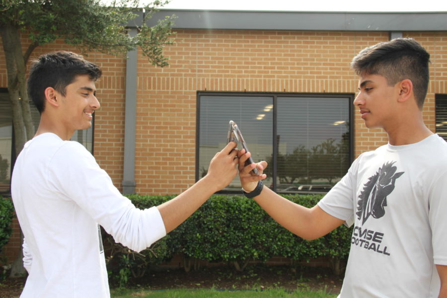 Earlier this year, CHS9 students Umang Kaushik and Svayam Sharma discovered that they could both unlock one phone using Face ID. This highly improbable occurrence raised concerns about the security of their apps, including banking and personal information, on their Apple phones. 