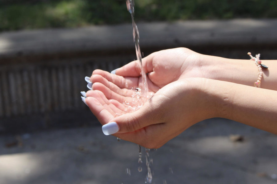At Coppell High School, students have free and easy access to water throughout the day. The Sidekick entertainment editor Shravya Mahesh visited India over the summer and realized students have water privileges taken for granted.
