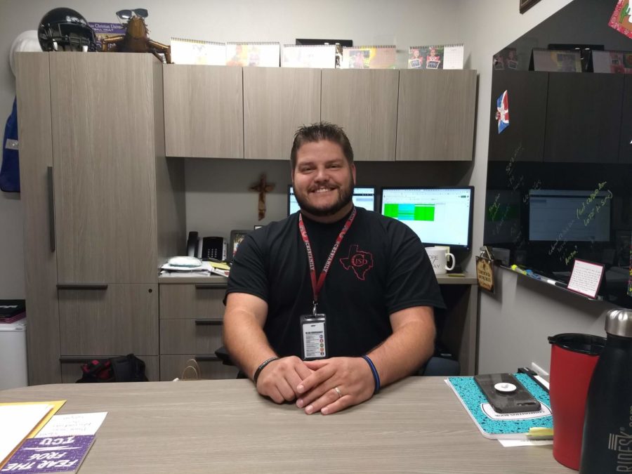 CHS9+Principal+Cody+Koontz+talks+to+The+Sidekick+about+new+developments+at+the+freshmen+campus+and+plans+for+the+coming+school+year+on+Aug.+16.+Main+changes+to+the+campus+include+the+C+day+schedule+and+the+new+Coppell+ISD+technology+plan.+