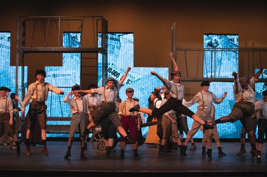 The+Coppell+High+School+theatre+department+practices+their+fall+musical%2C+%E2%80%9CNewsies%E2%80%9D%2C+at+dress+rehearsal+on+Tuesday.+Guests+can+attend+%E2%80%9CNewsies%E2%80%9D+this+Friday%2C+Saturday+and+Sunday%2C+as+well+as+Nov.+9+and+10.