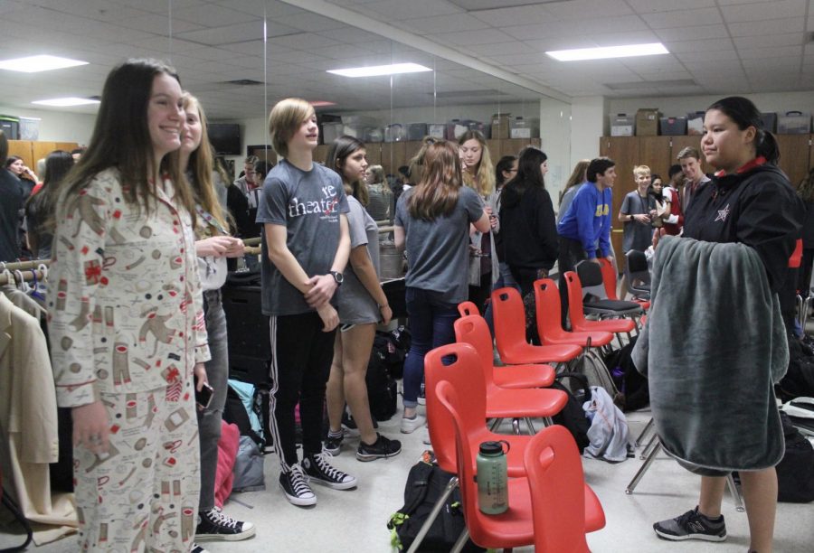 Coppell theater freshmen mingle as a part of the CHS Bigs and Littles theater program after school in Coppell theater teacher Karen Ruth’s room on Jan. 25. In the Bigs and Littles program, each freshman is assigned either a junior or senior to help them adjust to their first year of theater and help them with their future theater endeavors. Photo by Pranati Kandi
