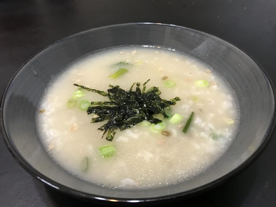 Congee with ground pork is a traditional dish in many Southeastern and Eastern Asian countries, including Vietnam, the homeland of The Sidekick staff writer Tracy Tran. The warm, silky and soupy texture of this dish can comfort anyone from the first time trying it. 