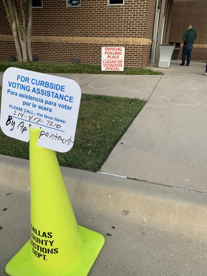Curbside voting assistance is offered at Valley Ranch Public Library for early voting on Oct. 19. Valley Ranch Public Library is one of the six locations in Irving that holds early voting during COVID-19.