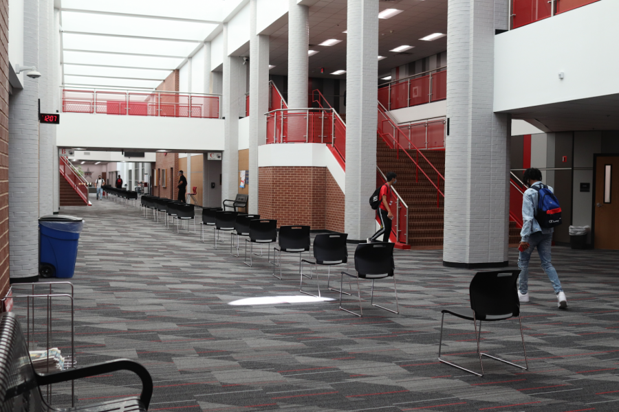 Coppell High School and the Coppell High School Ninth Grade campus are moving to remote learning only from tomorrow to Nov. 18. Aramark custodial services will be deep cleaning both campuses as in person learning resumes on Nov. 19. Photo by Samantha Freeman