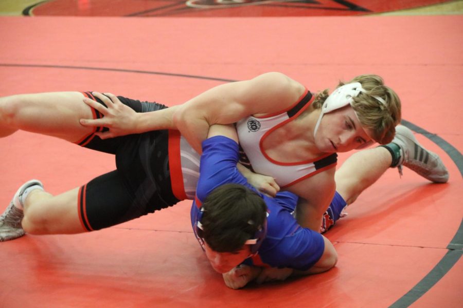 Coppell senior Collin Bloodworth wrestles against Grapevine on Wednesday at CHS Arena. Coppell and Grapevine tied, 42-42. Photo by Nick Larry
