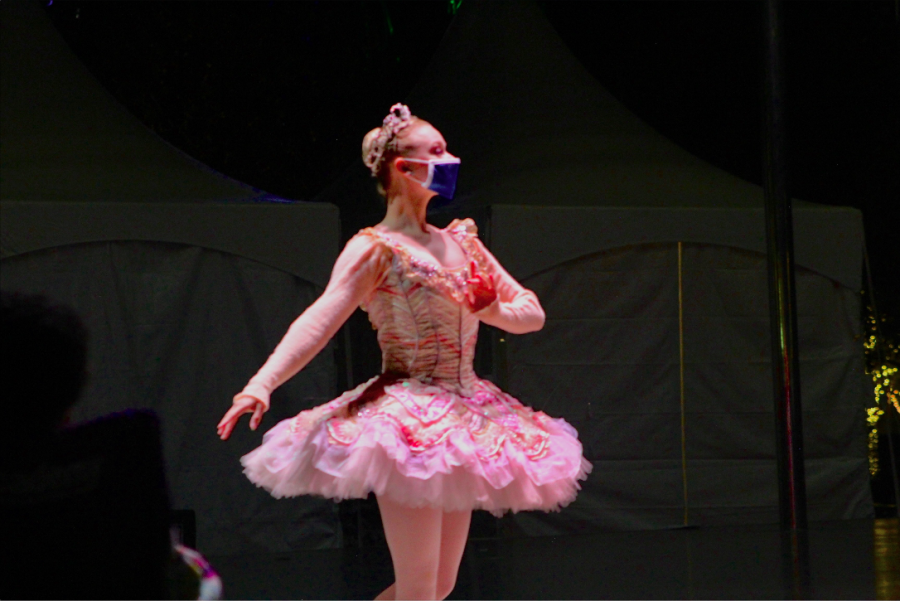 Texas Ballet Theatre Company performer Anastasia Tillman performs the Sugarplum Fairy Dance in the Texas Ballet Theatre Company’s performance of “The Nutcracker.”Texas Ballet Theatre School and Texas Ballet Theatre Company will perform again on Sunday at 6 p.m. for the Klyde Warren Park tree lighting.