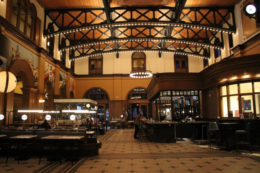 Located on Main Street Grapevine, adjacent to TEXrail Station, Harvest Hall brings a new twist to the food hall concept. Modeled after 19th century train stations, this food hall features seven different restaurants and two different bars.