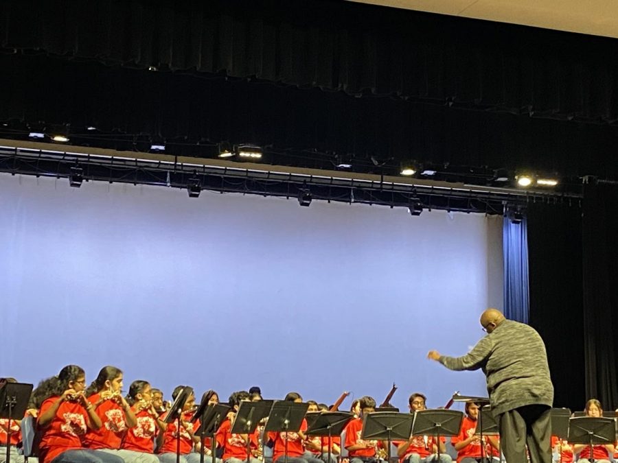 The Coppell ISD All-City Band performed on Thursday in the CHS Auditorium. The band played four pieces, “Fiesta Espanola”, “Morning Mist”, “Caverns of Sonora” and “A Builder’s Dream” and was led by conductor William Owens. 