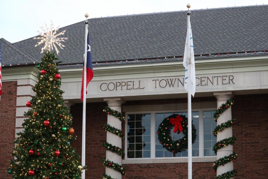 Tomorrow from 6-9 p.m., the annual holiday parade featuring local organizations will wind its way through Coppell and close the night with a tree lighting ceremony at Andrew Brown Park East. The ceremony includes free holiday treats, photos with Santa and more festive activities.