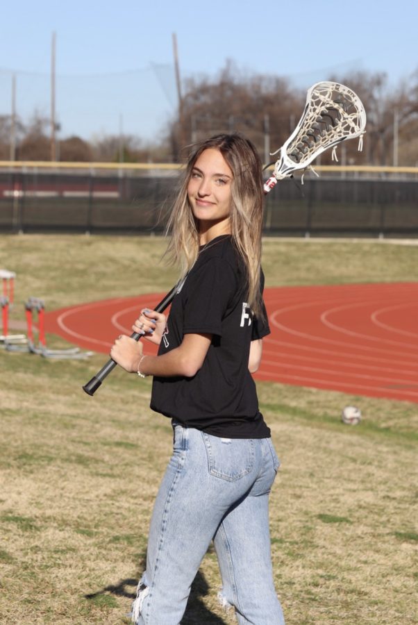 Coppell+senior+Mia+Bonetto+plays+as+a+midfielder+for+the+Coppell+lacrosse%0Ateam.+She+moved+from+Argentina+in+her+sophomore+year+of+high+school+and+has+been+able+to+make+friends+through+her+lacrosse+team.+%0A