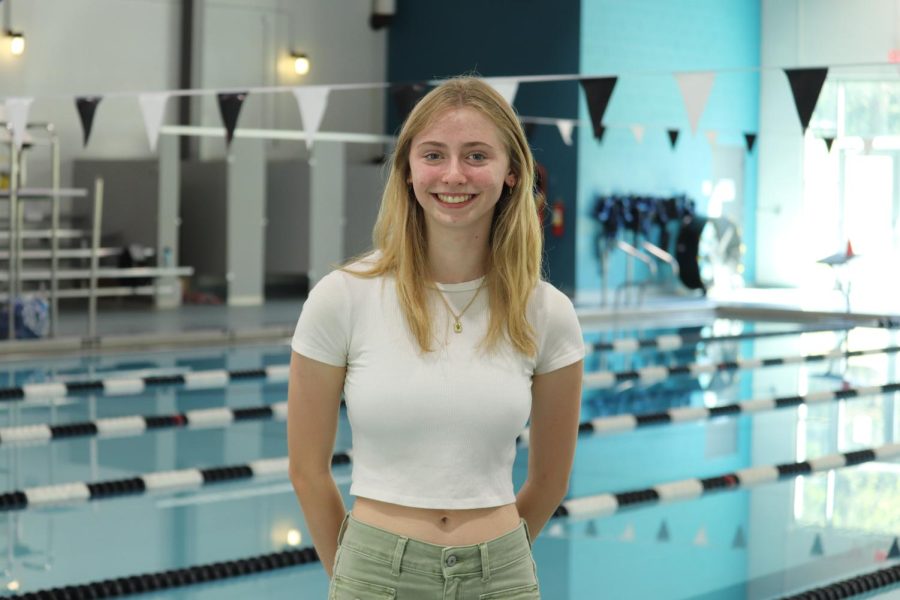 Coppell+High+School+junior+class+president+Alex+Cooper+is+a+multisport+athlete+as+she+is+a+member+of+the+swimming+and+track+teams.+Cooper+has+carved+space+for+herself+as+a+leader+in+both+school+and+swim+team+after+moving+to+Coppell+in+eighth+grade.