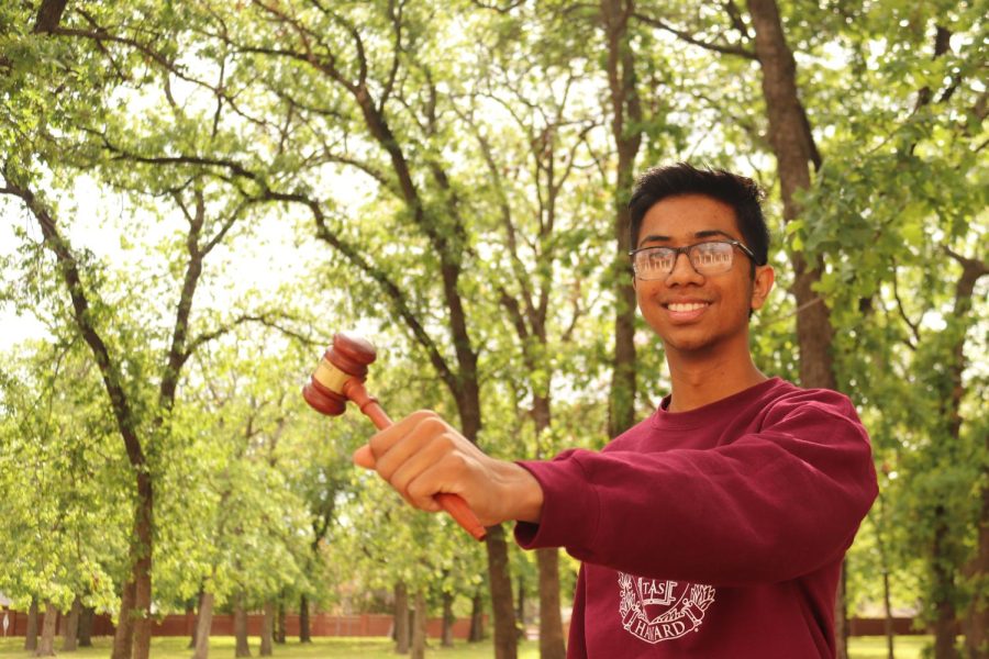 Coppell High School senior valedictorian Umang Vinayaka maintains a deeply rooted self awareness of his capacity to shape the world around him through public policy and computational biology. Vinayaka intends to nurture his experiences in debate and research at Harvard University beginning in the fall. 