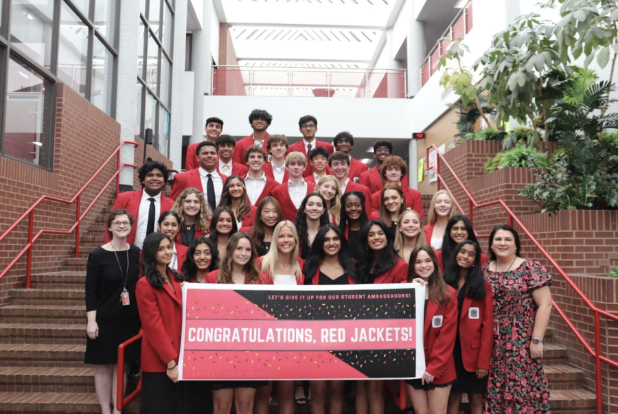 On Friday morning, Coppell High School held its annual Red Jackets induction ceremony, welcoming the 2023-24 leaders of the campus. Red Jackets are a highly honored group of Coppell, with 36 students representing their class after submitting applications and going through interviews for selection.