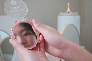 Asian beauty standards are a great misconception in Asian society. The Sidekick staff writer Katie Parks column addresses the negative effects of stereotypical standards and explores  the nature of beauty that can be found in everyone. 