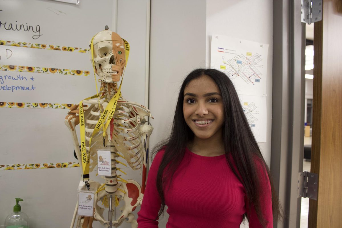 CHS9 student Gia Ajani was elected as the secretary for the HOSA Club. The CHS9 HOSA officers were elected in October for the 2023-2024 school year. 