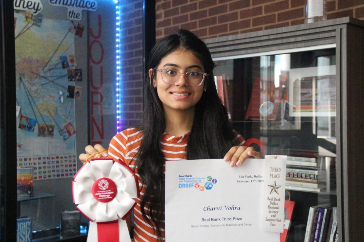 CHS9+student+Charvi+Vohra+received+the+Beal+Bank+third+place+prize+at+the+Dallas+Regional+Science+and+Engineering+Fair.+Vohra+has+competed+in+science+since+seventh+grade.%0A