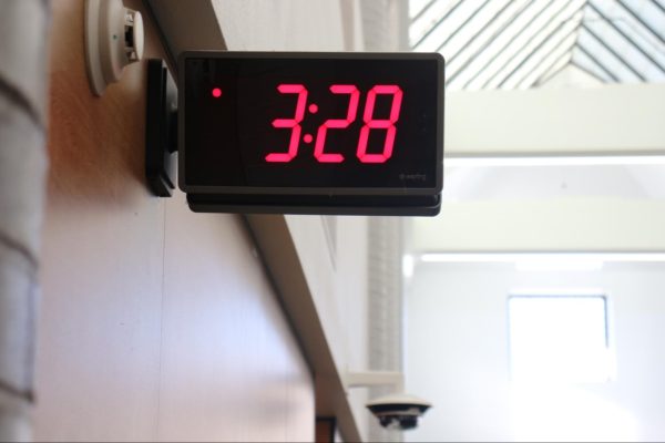 All clocks at Coppell High School now display the accurate time. The clocks showed the incorrect time during the 2023-24 school year prior to being repaired in October.