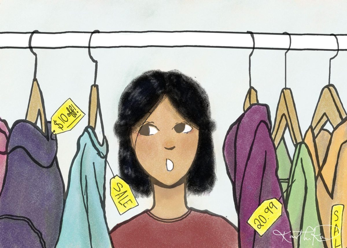 As shopping season is underway, many students choose to shop either online or offline. The Sidekick staff writer Akshata Ghosh explains the benefits to shopping in stores. 