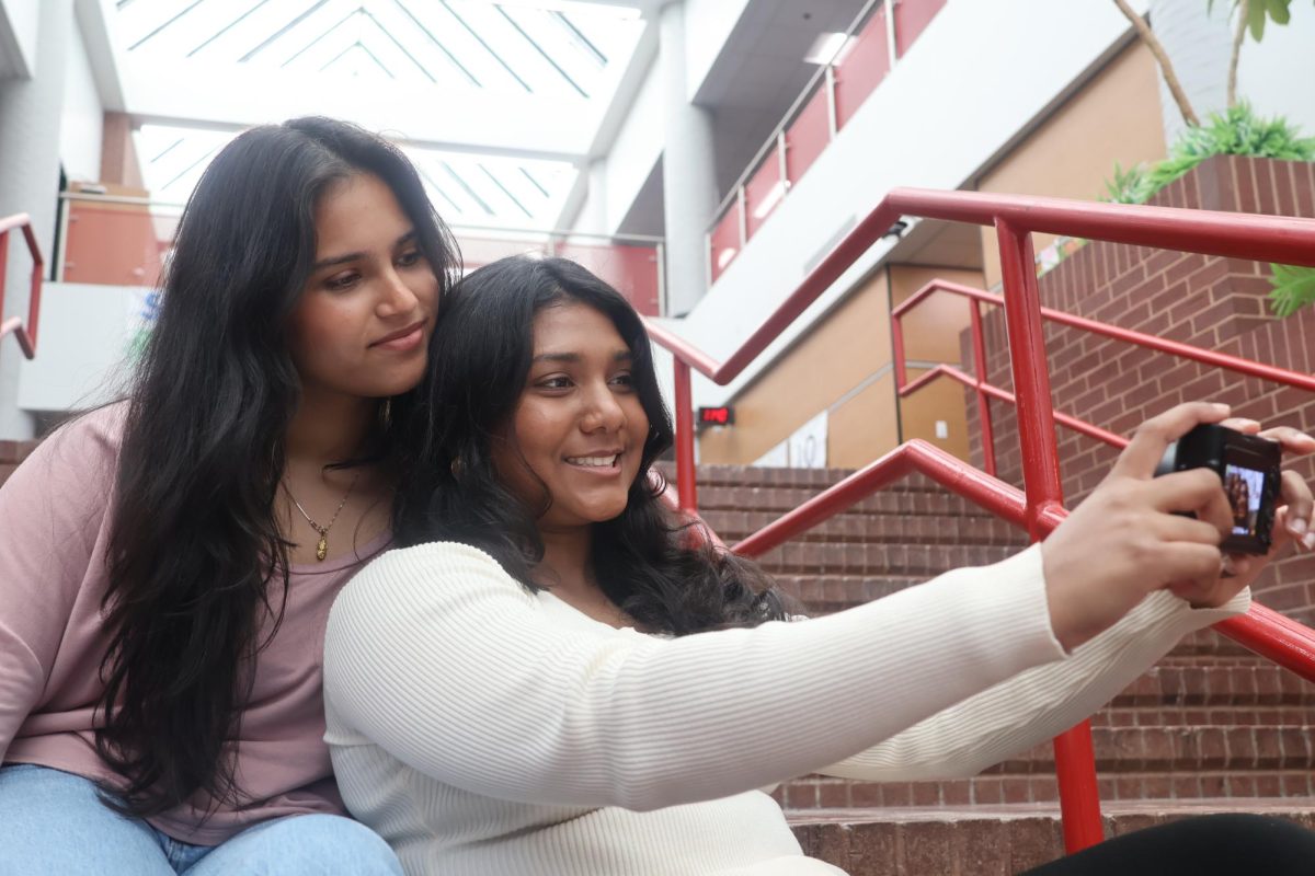 Dasari_SeniorSendOff_3_Apr.27